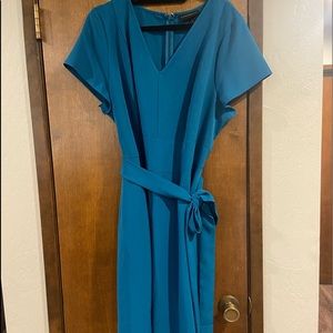 Blue/green Lane Bryant dress. Size 18. Tie waist. Office appropriate.